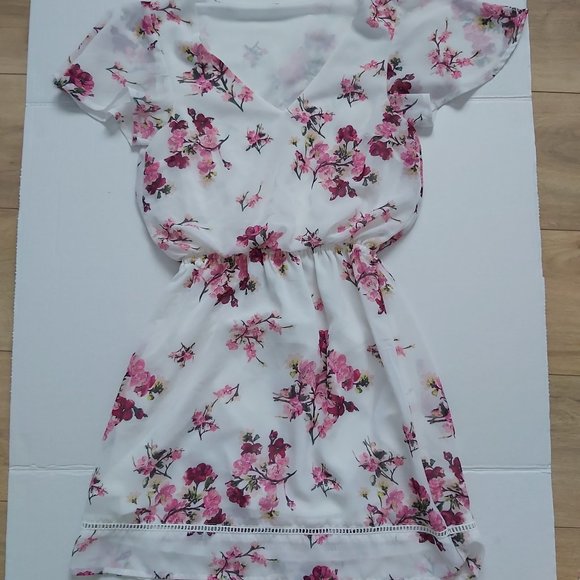 Floral above knee dress, size small- 4/6 - Picture 1 of 7